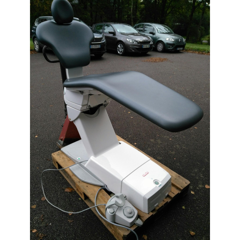 Fauteuil dentaire Anthos R7 seul - Garanti 3 mois Fauteuil dentaire Anthos R7 seul - Garanti 3 mois